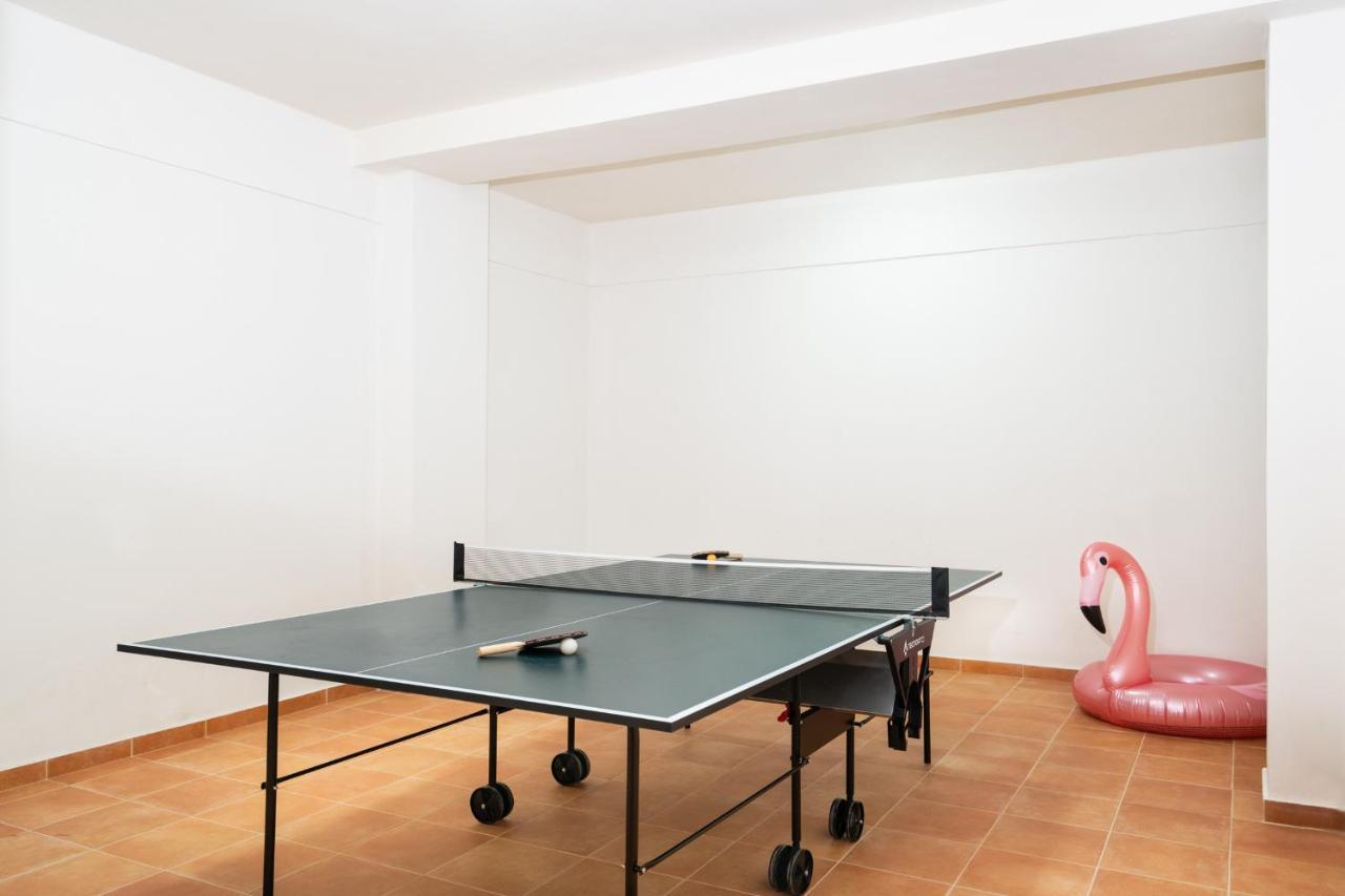 Beachfront Villa Turquoise With Private Pool, Bbq And Ping Pong Table Chania  Exterior foto