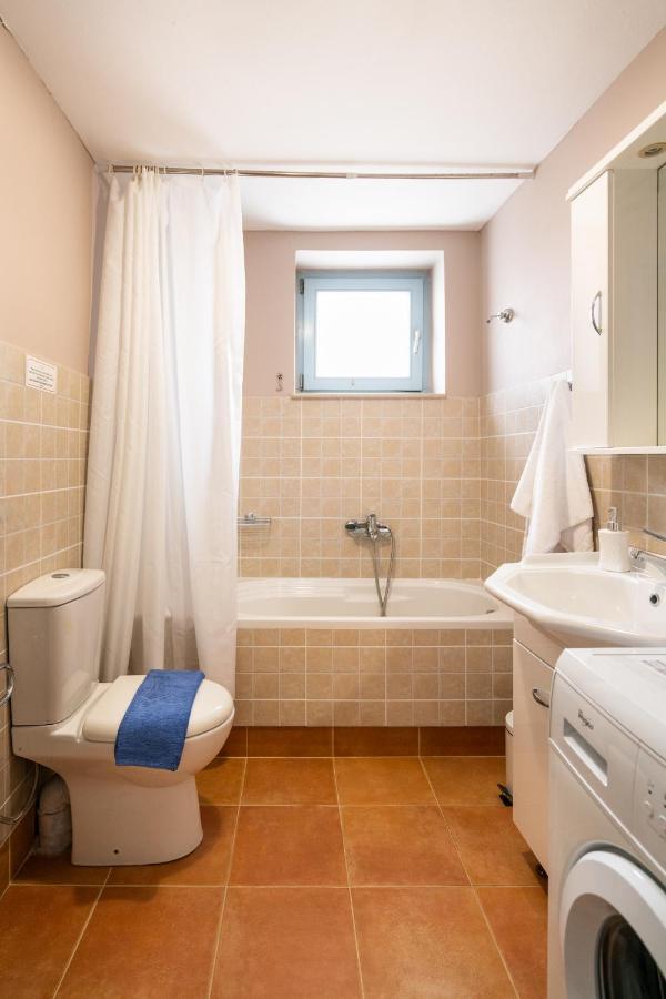 Beachfront Villa Turquoise With Private Pool, Bbq And Ping Pong Table Chania  Exterior foto