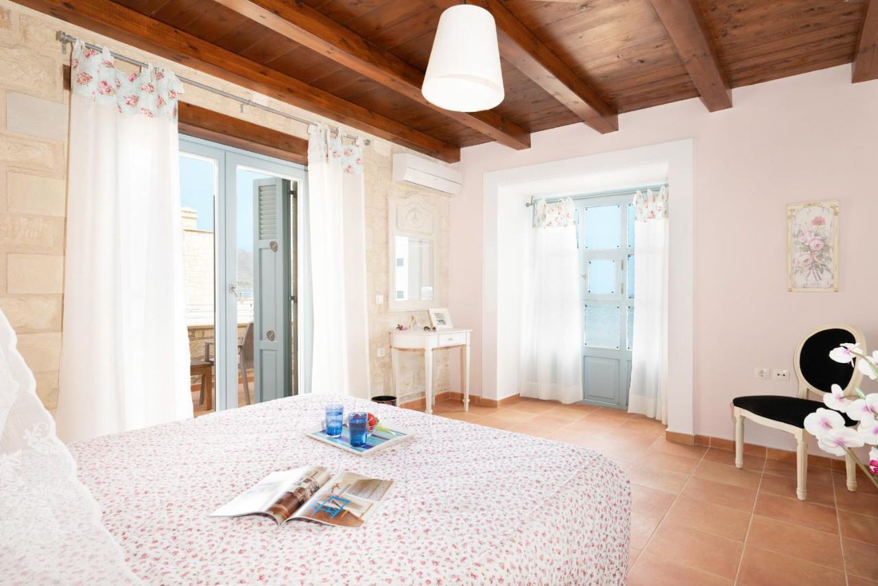 Beachfront Villa Turquoise With Private Pool, Bbq And Ping Pong Table Chania  Exterior foto